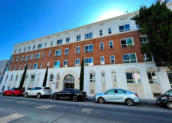 Heart Of Hollywood Apartment - 2Bed 2Bath